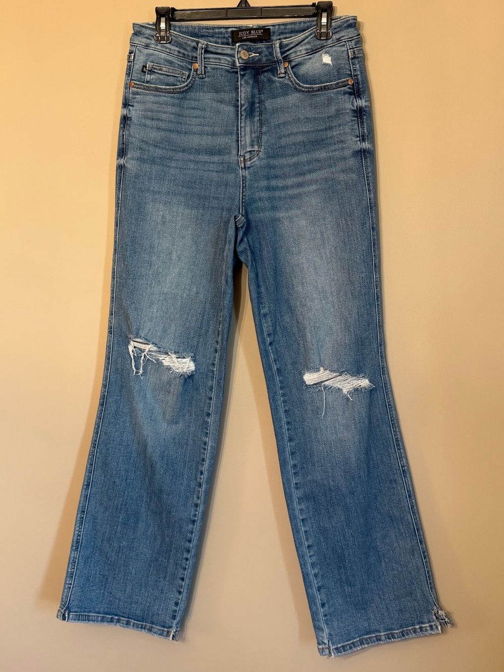 Judy Blue Straight Distressed Jeans